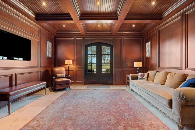 $850,000 | N8426 North Shore Road, Menasha, WI 54952