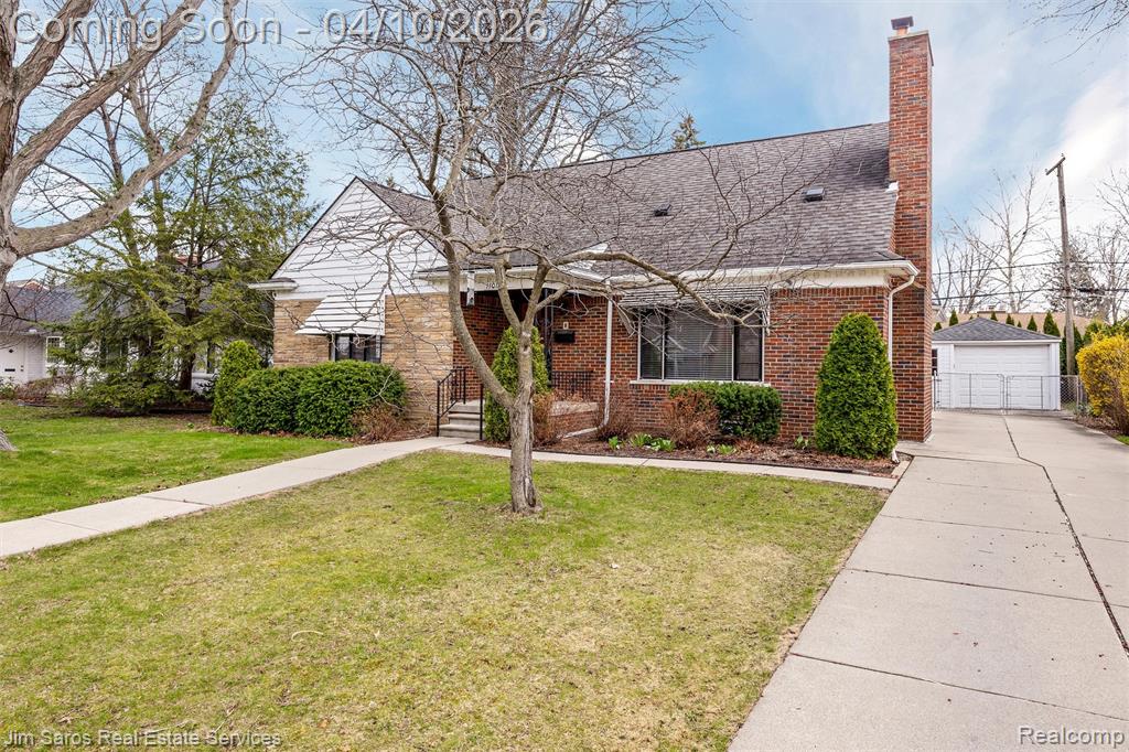 1101 Torrey Road Grosse Pointe Woods, MI 48236 - Photo 2 of 29 Gallery Image 2