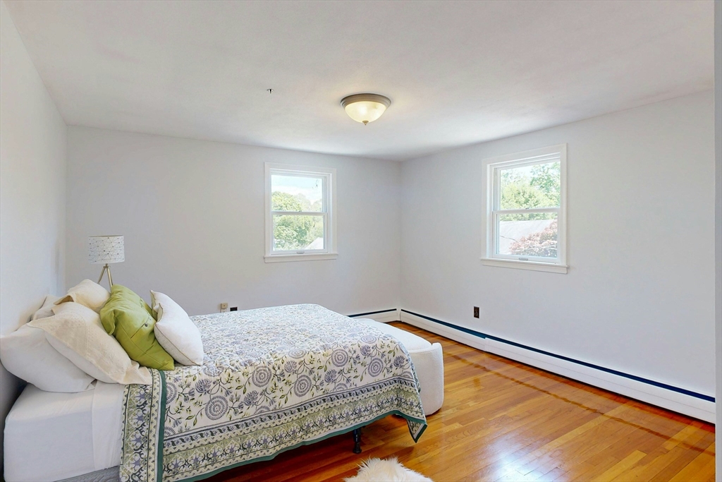 29 Buckingham Road Milton, MA 02186 - Photo 15 of 28