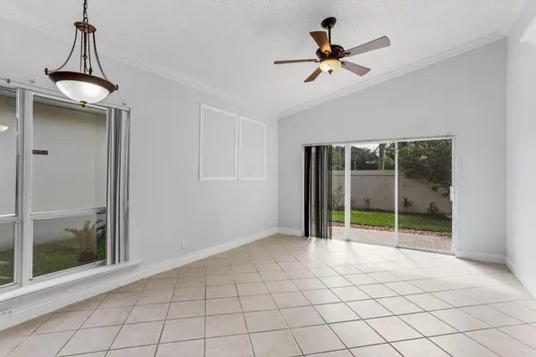 $3,400 | 7607 Colony Lake Drive, Boynton Beach, FL 33436