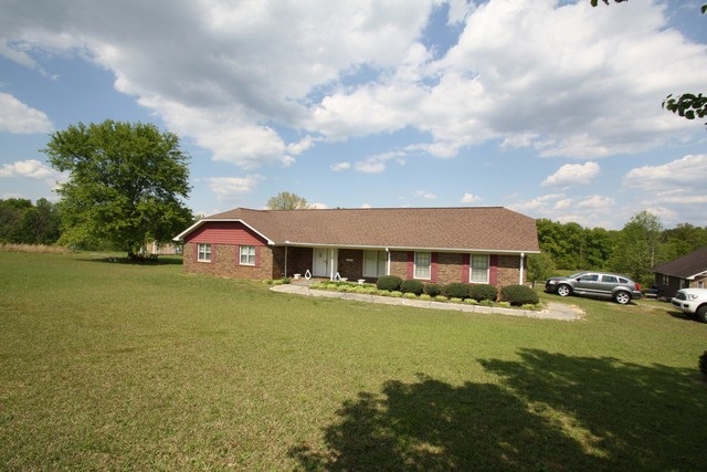 4140 Jug Factory Road Greer, SC 29651 - Photo 3 of 18