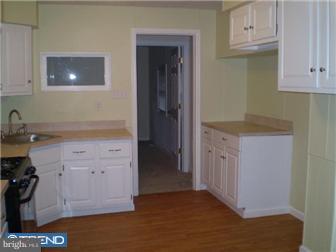 9 Cross Road Pine Hill, NJ 08021 - Photo 3 of 5 Kitchen