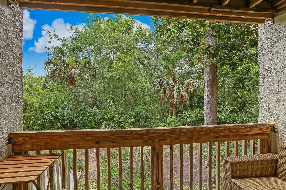 2563 Forest Ridge Drive, Unit P3 Fernandina Beach, FL 32034 - Photo 30 of 44 a view of a small yard from a balcony