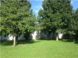 6806 Bugtussle Road Gamaliel, KY 42140 - Photo 1 of 15