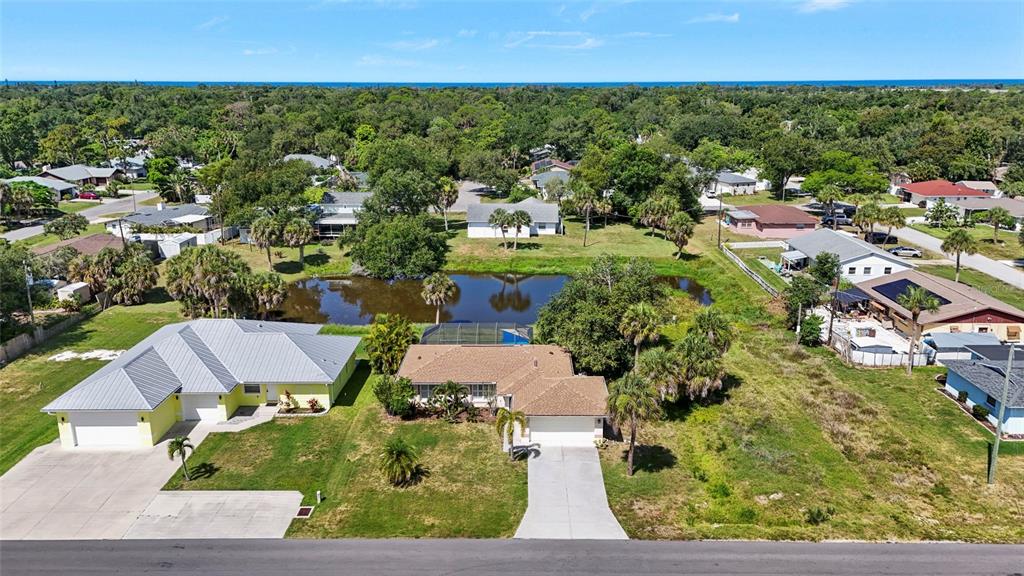 2240 Gentian Road Venice, FL 34293 - Photo 13 of 51