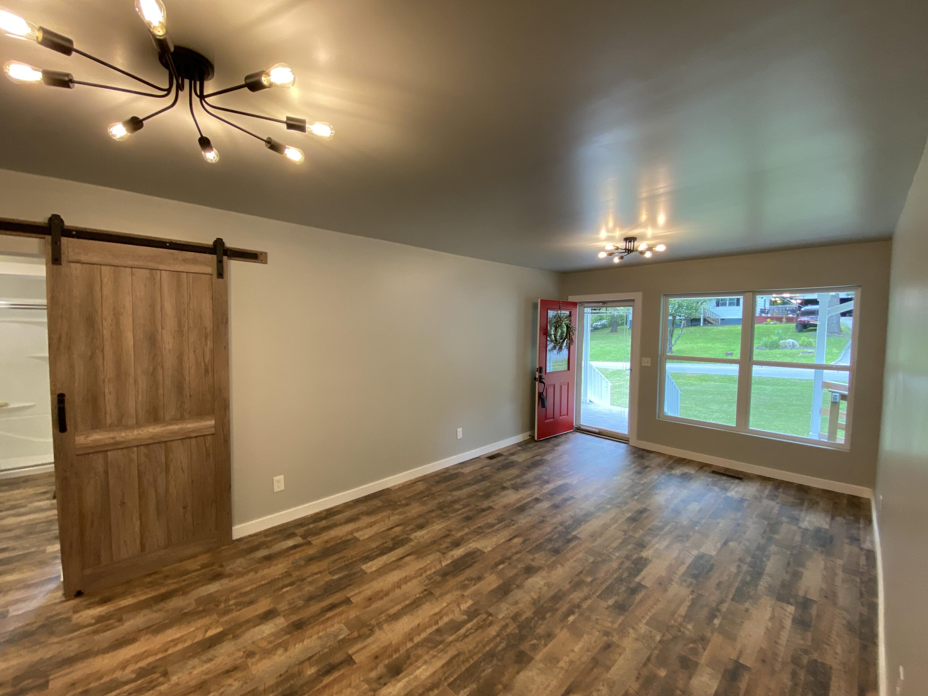 412 Isbill Road Chattanooga, TN 37419 - Photo 15 of 33 6899EB61-D435-470C-B1E9-22317868085E