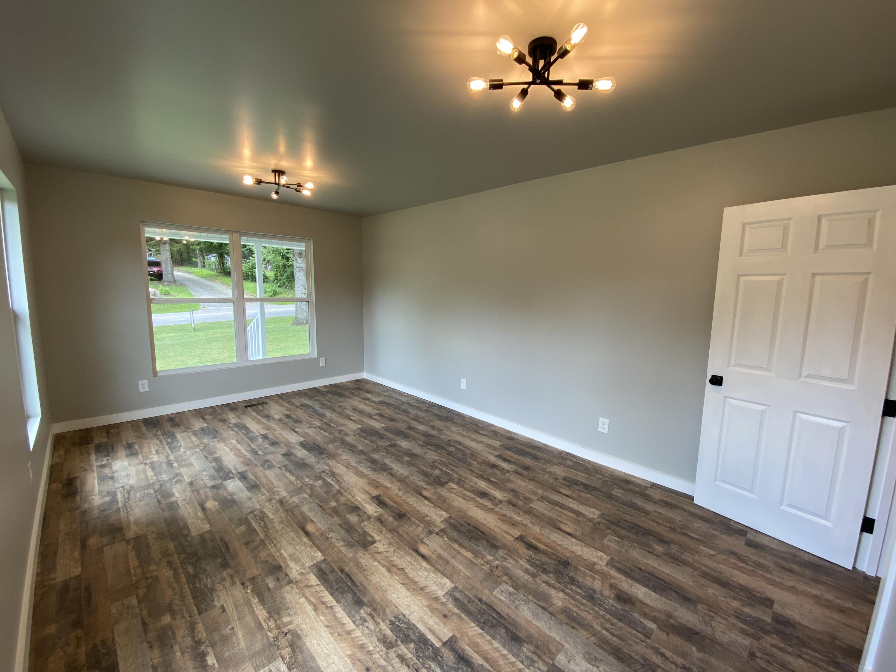 412 Isbill Road Chattanooga, TN 37419 - Photo 20 of 33 63848F5D-FE88-47E6-BA3E-677B53B8225D