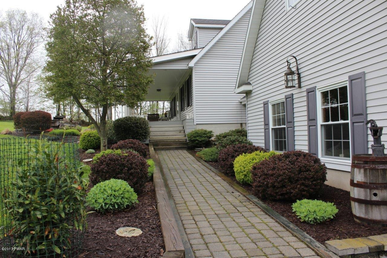 53 Bortree Road Moscow, PA 18444 - Photo 11 of 26 5-entry