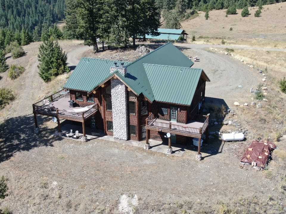 3691 Beck Road Rice, WA 99167 - Photo 1 of 49
