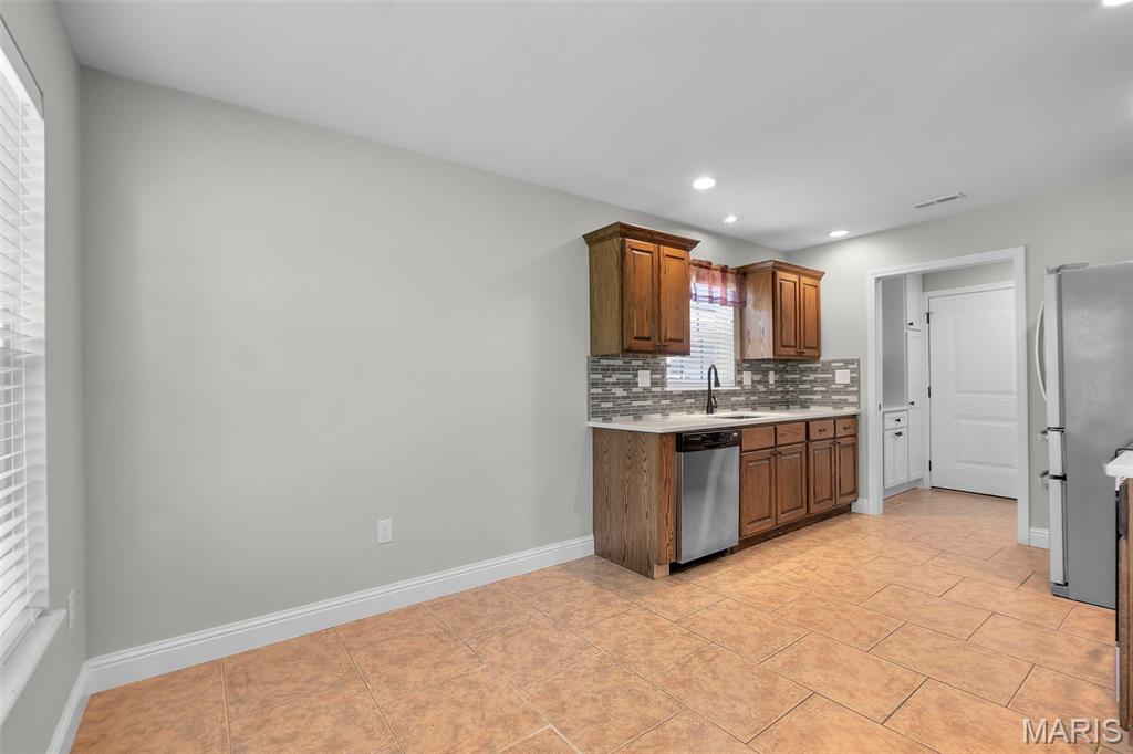 361 Arbor Circle Jackson, MO 63755 - Photo 8 of 24