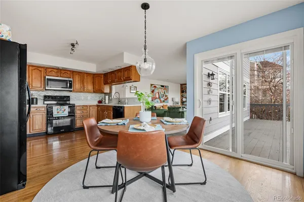 $799,900 | 8586 Meadow Creek Drive, Highlands Ranch, CO 80126