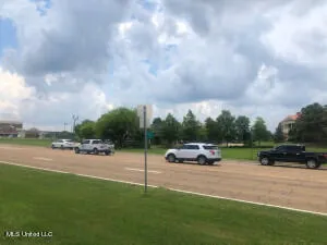 $675,000 | Key Drive, Madison, MS 39110