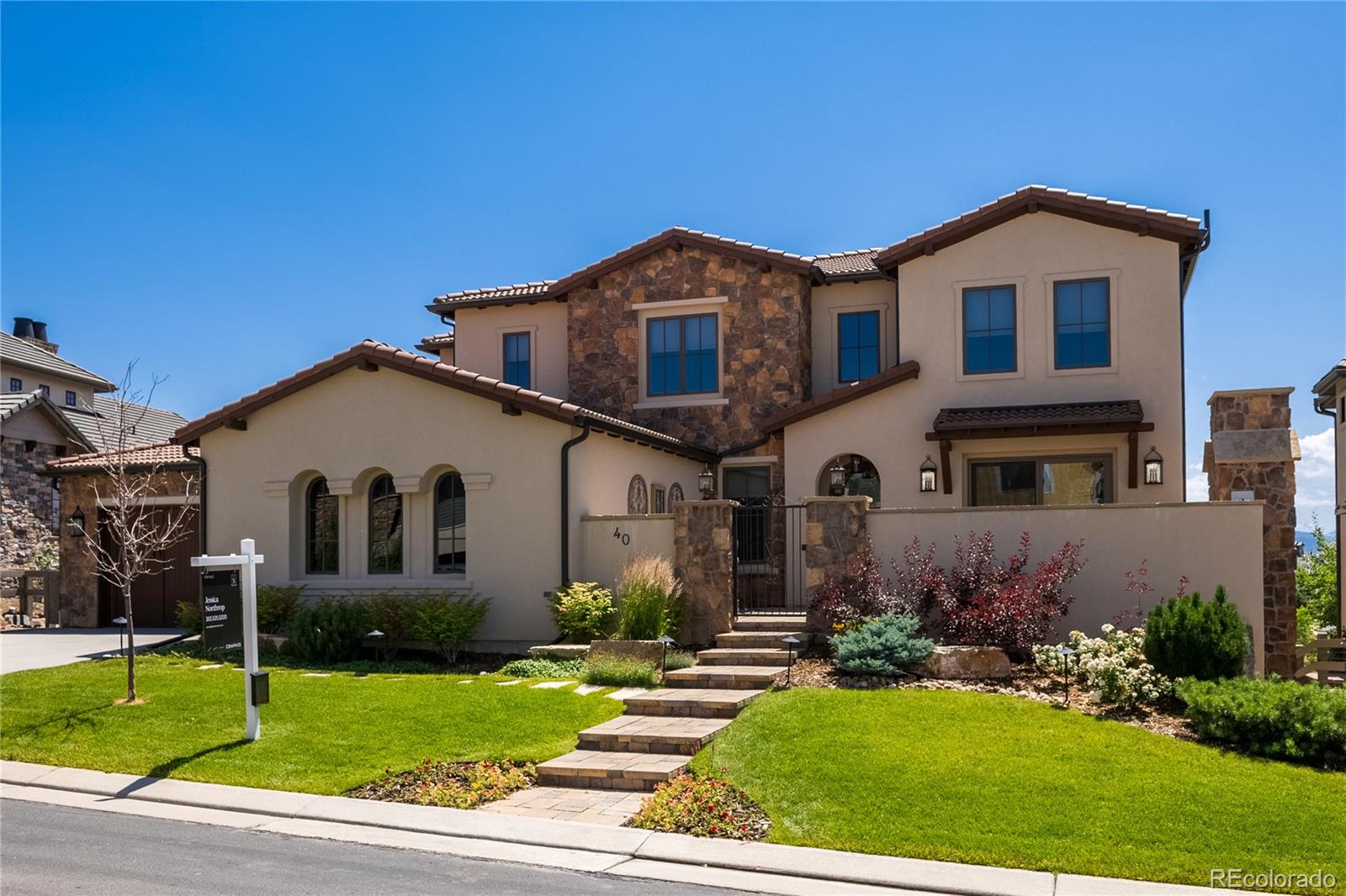 40 Flowerburst Way Highlands Ranch, CO 80126 - Photo 36 of 39 Gallery Image 36
