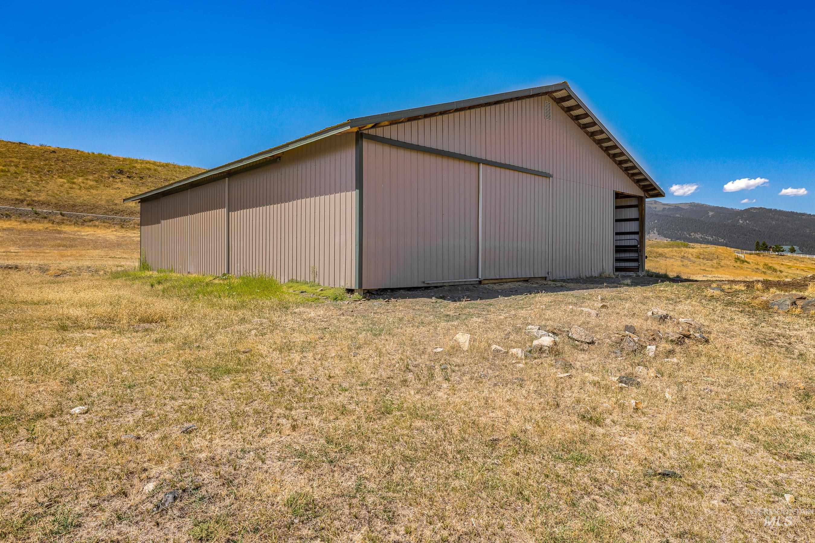 453 Elk Haven Circle Pollock, ID 83547 - Photo 3 of 25