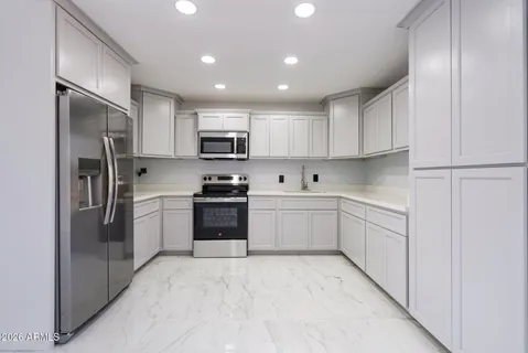 $420,000 | 9044 North 16th Drive, Phoenix, AZ 85021