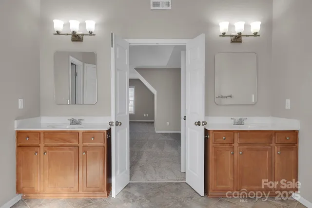 $599,000 | 9607 Indian Beech Avenue Northwest, Concord, NC 28027