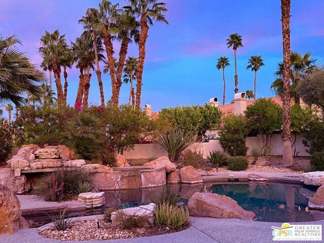 364 Oakmont Drive Palm Desert, CA 92211 - Photo 17 of 74 364 pool spa