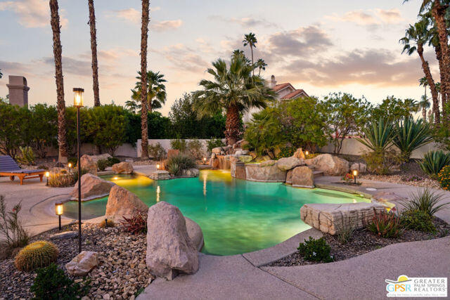 364 Oakmont Drive Palm Desert, CA 92211 - Photo 19 of 74 364 nitetimepool