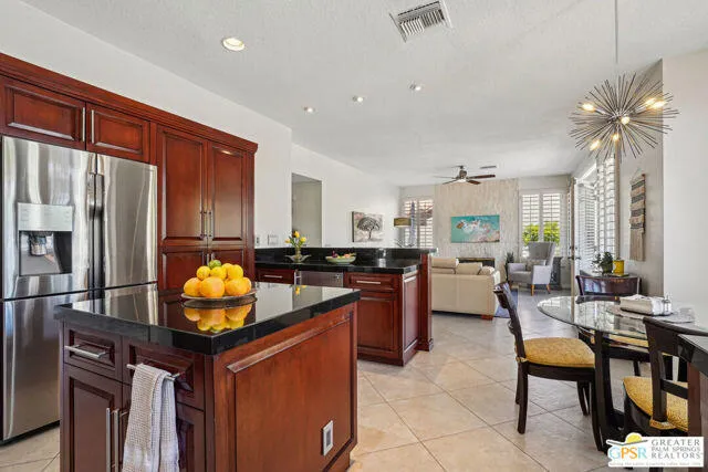 $8,500 | 364 Oakmont Drive, Palm Desert, CA 92211