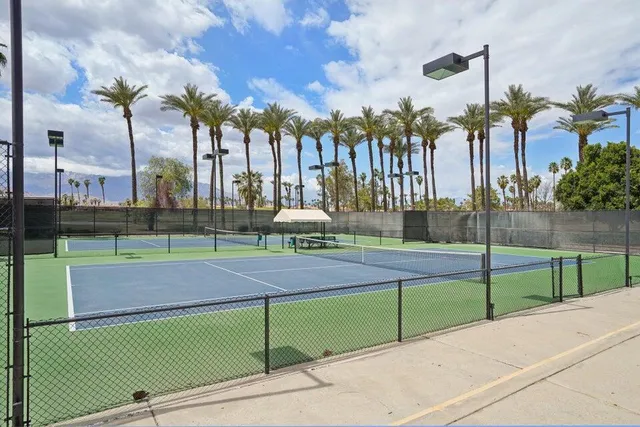 $8,500 | 364 Oakmont Drive, Palm Desert, CA 92211