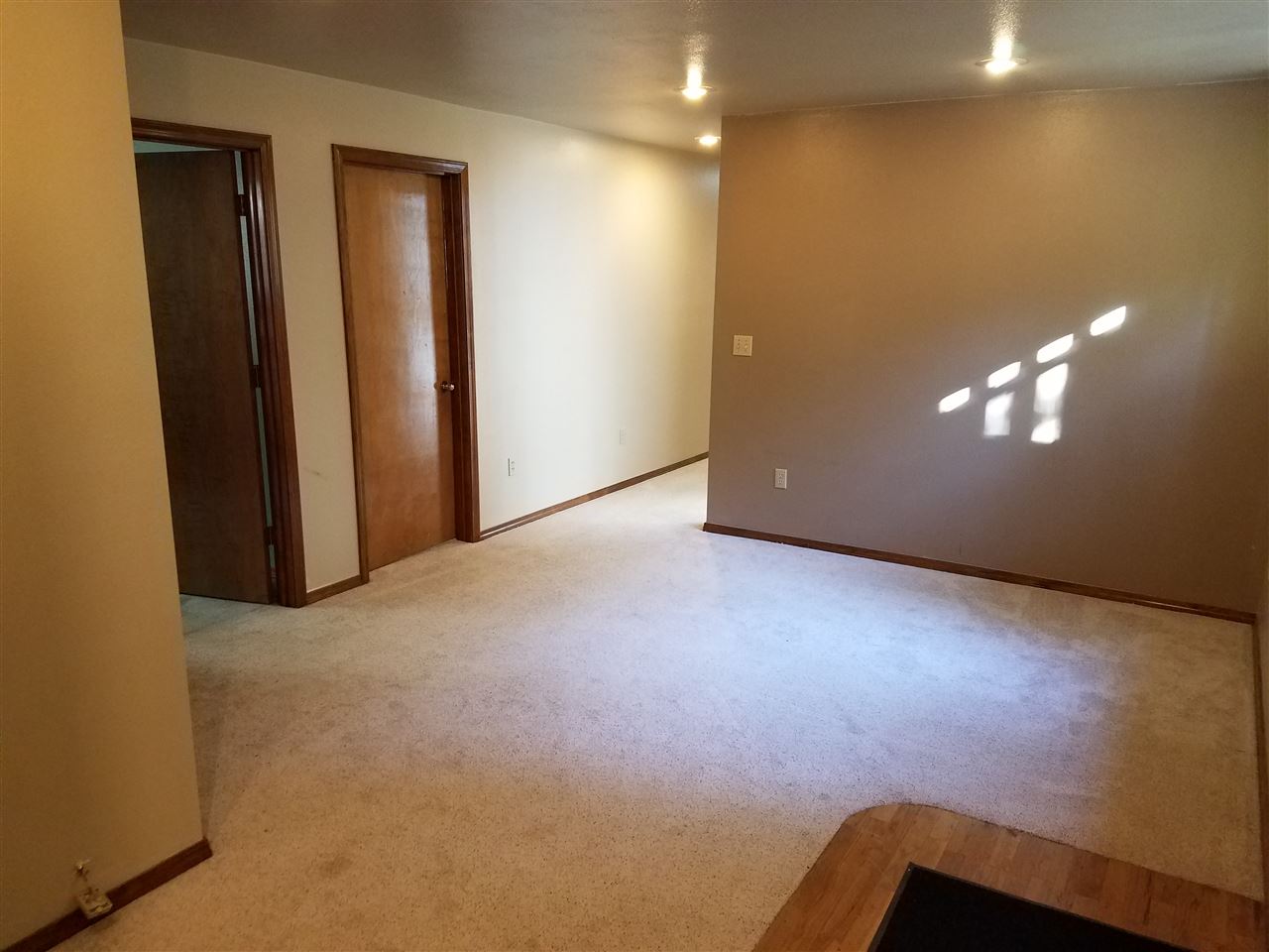 19210 East Elliot Road Mead, WA 99021 - Photo 8 of 18