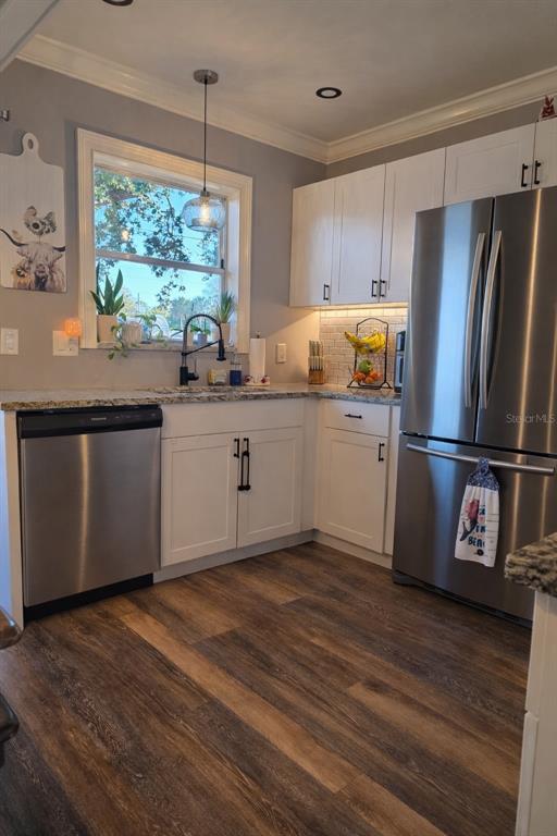 441 Coronado Road Venice, FL 34293 - Photo 12 of 27