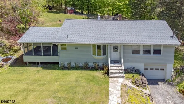 $419,000 | 18 Little Road, Lafayette, NJ 07848