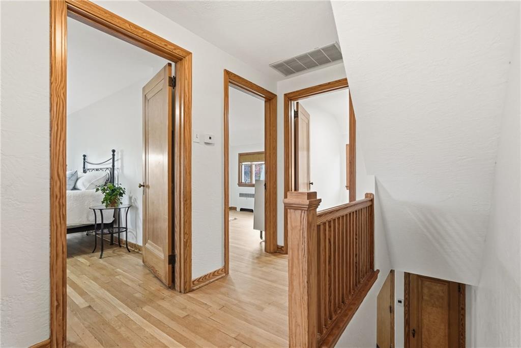 411 Bower Hill Road Pittsburgh, PA 15228 - Photo 13 of 34