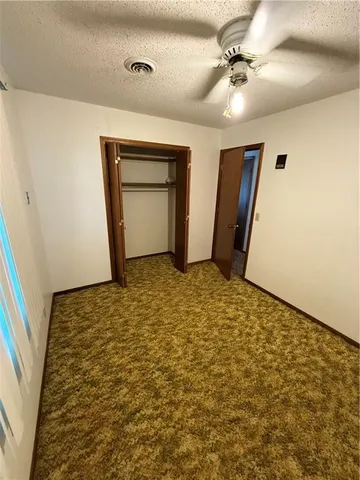 $120,000 | 303 McAtee Drive, Iola, KS 66749