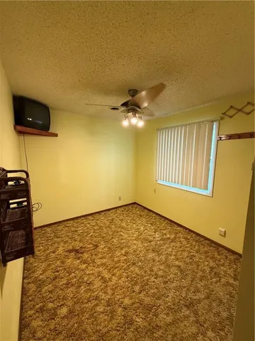 $120,000 | 303 McAtee Drive, Iola, KS 66749