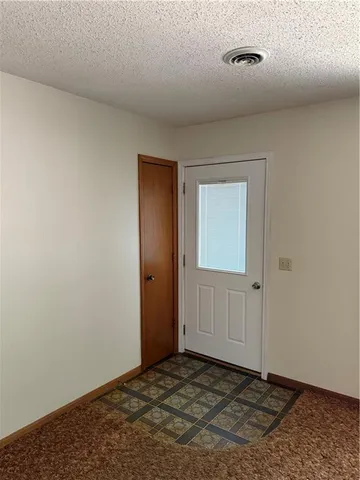 $120,000 | 303 McAtee Drive, Iola, KS 66749