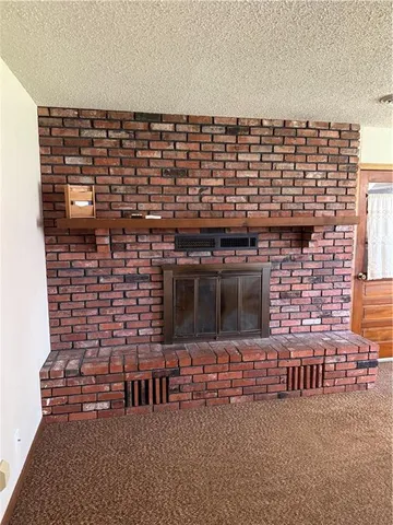 $120,000 | 303 McAtee Drive, Iola, KS 66749