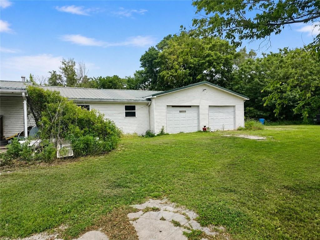 19872 East 500 Road Pleasanton, KS 66075 - Photo 3 of 23