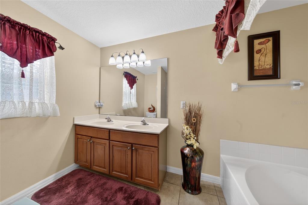 5306 Rabbit Ridge Trail Orlando, FL 32818 - Photo 18 of 34