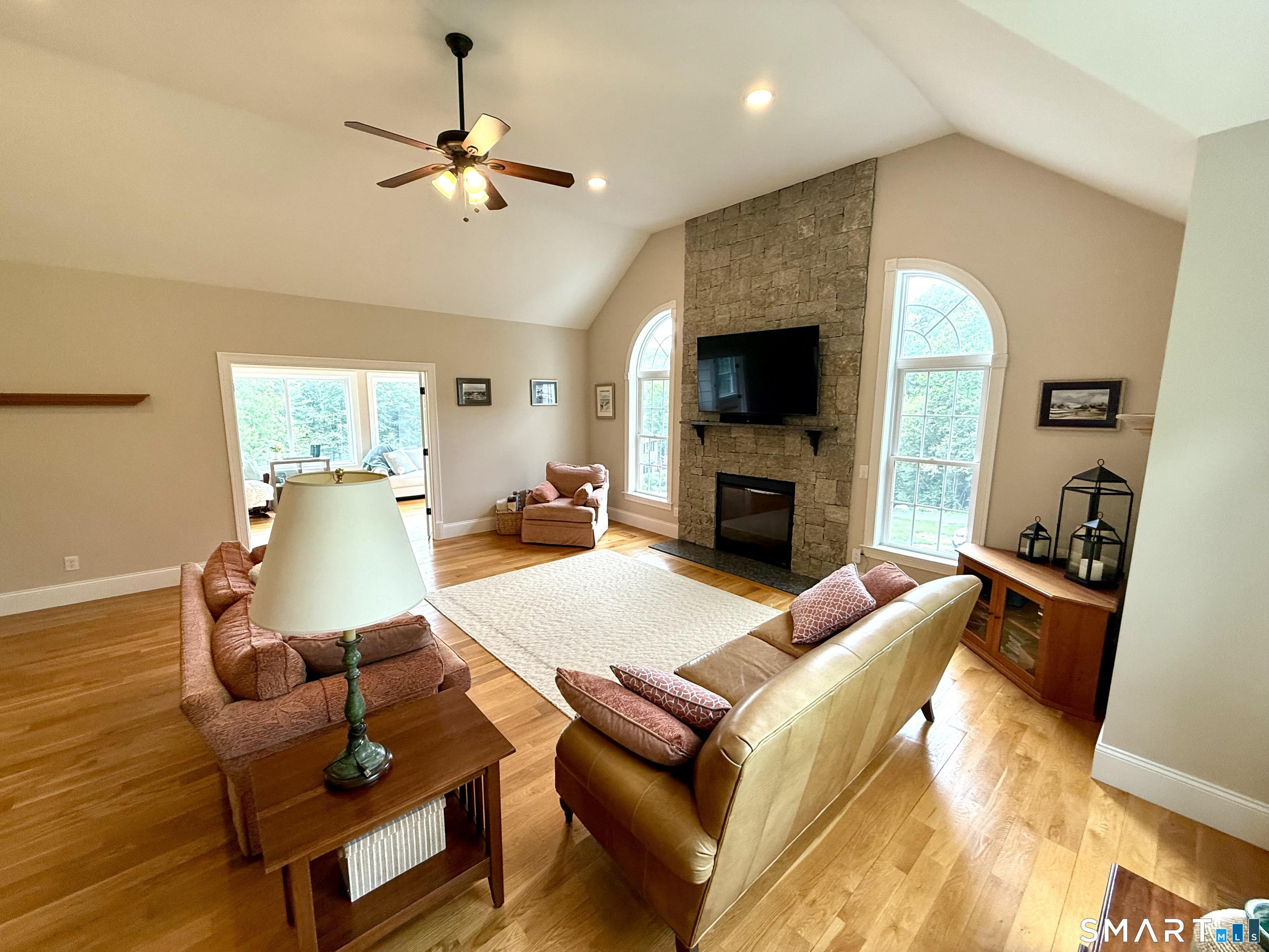 46 Hoseye Coach Road Newtown, CT 06482 - Photo 6 of 36