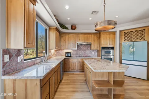 $1,500,000 | 34752 North 49th Street, Cave Creek, AZ 85331