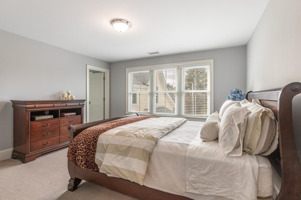 85 Shade Street Lexington, MA 02421 - Photo 17 of 35