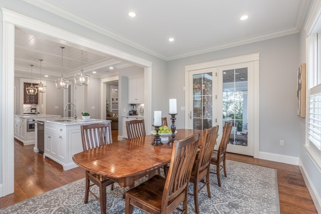 85 Shade Street Lexington, MA 02421 - Photo 4 of 35