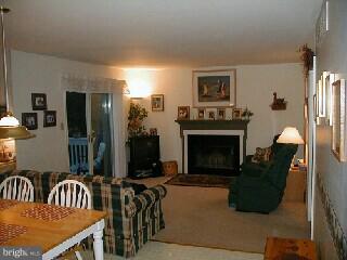 1405 Roberts Road Gilbertsville, PA 19525 - Photo 5 of 6 Gallery Image 5