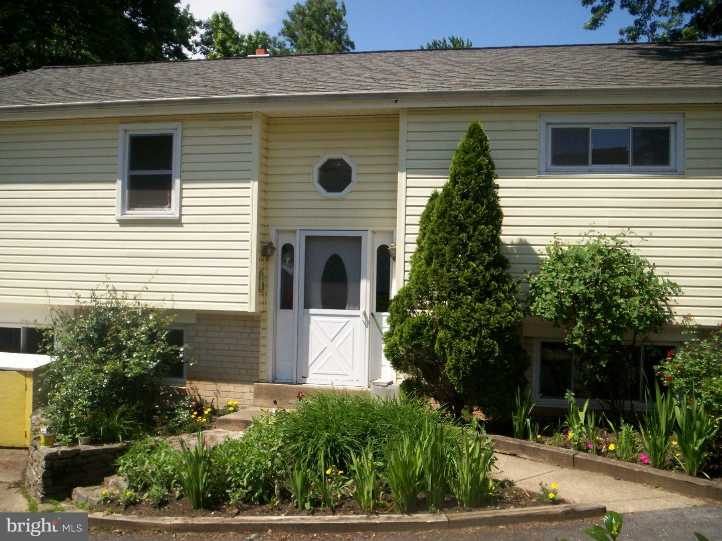 337 South Devon Avenue Wayne, PA 19087 - Photo 1 of 24