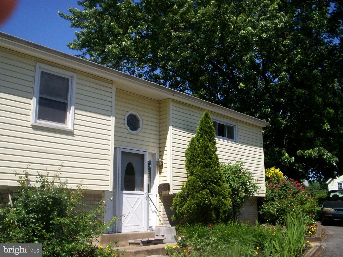 337 South Devon Avenue Wayne, PA 19087 - Photo 3 of 24