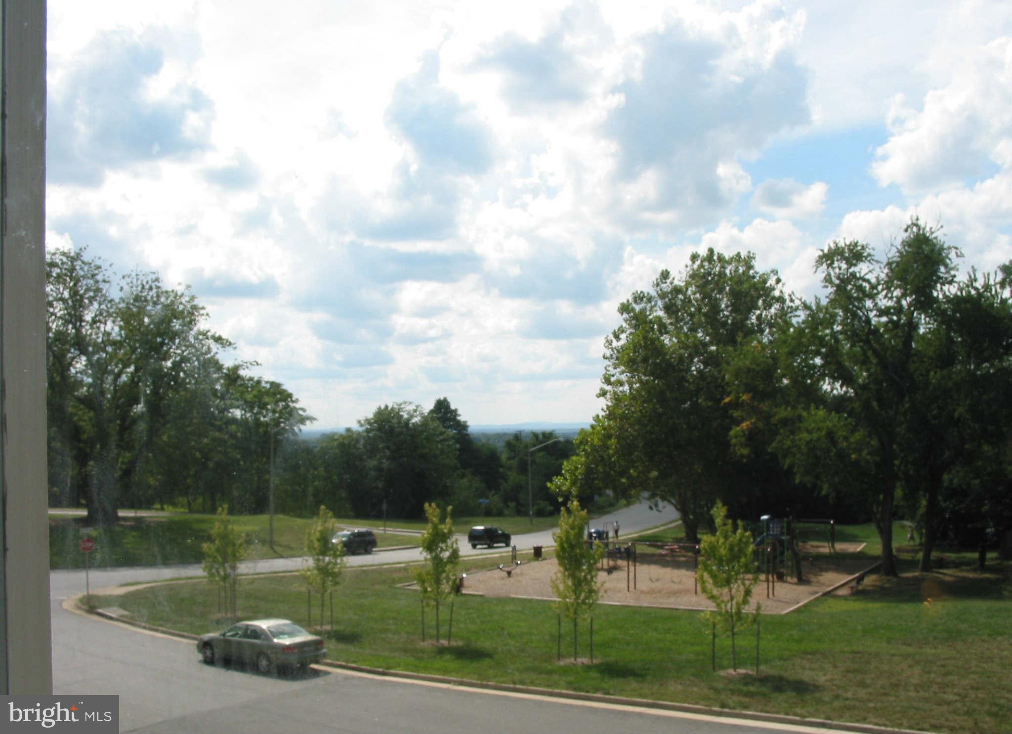 6000 Sunset Ridge Court Centreville, VA 20121 - Photo 12 of 30 View