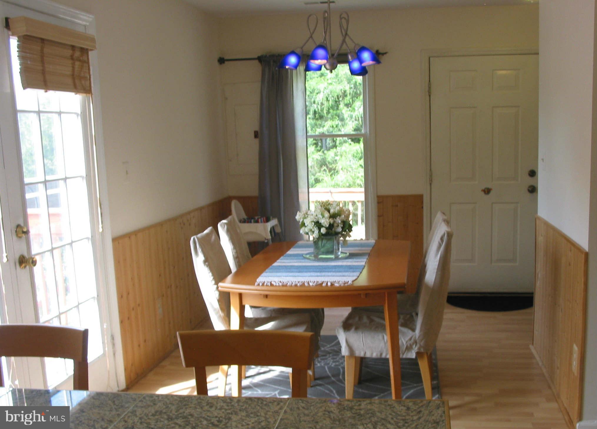 6000 Sunset Ridge Court Centreville, VA 20121 - Photo 22 of 30 Dining Room