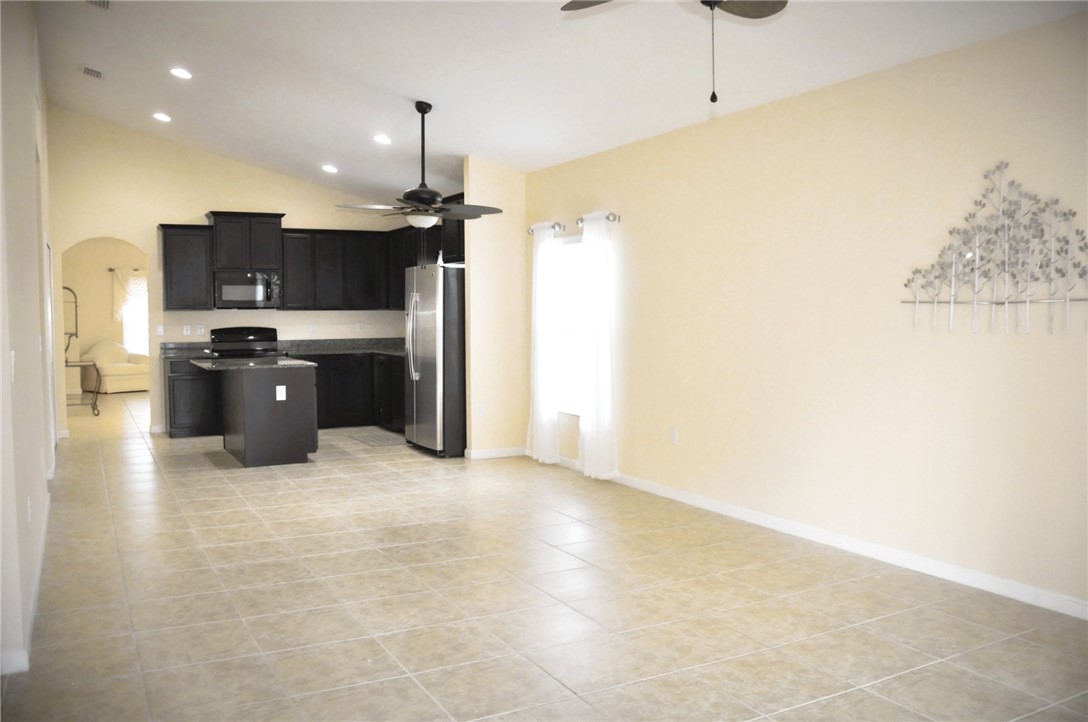 103 Amherst Lane Sebastian, FL 32958 - Photo 8 of 27