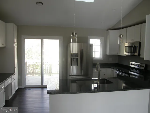 $2,000 | 12439 El Segunda Lane, Lusby, MD 20657