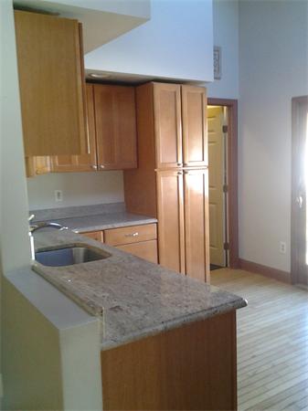 95 Westwood Road Stoneham, MA 02180 - Photo 5 of 20 Gallery Image 5