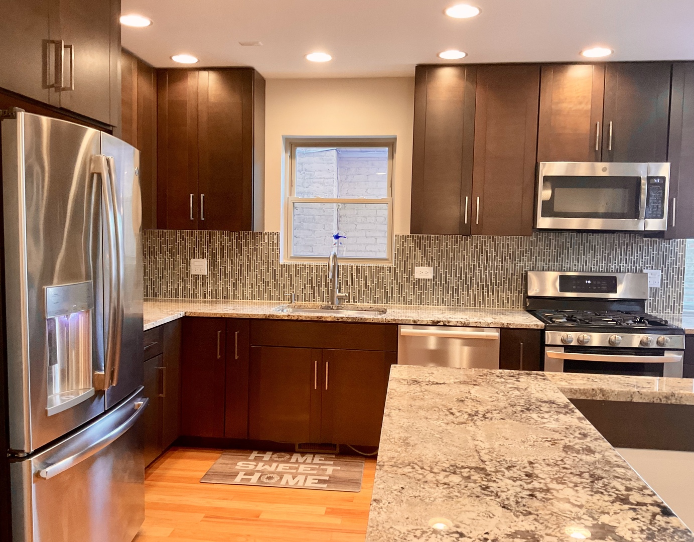 8013 West Irving Park Road Chicago, IL 60634 - Photo 4 of 16