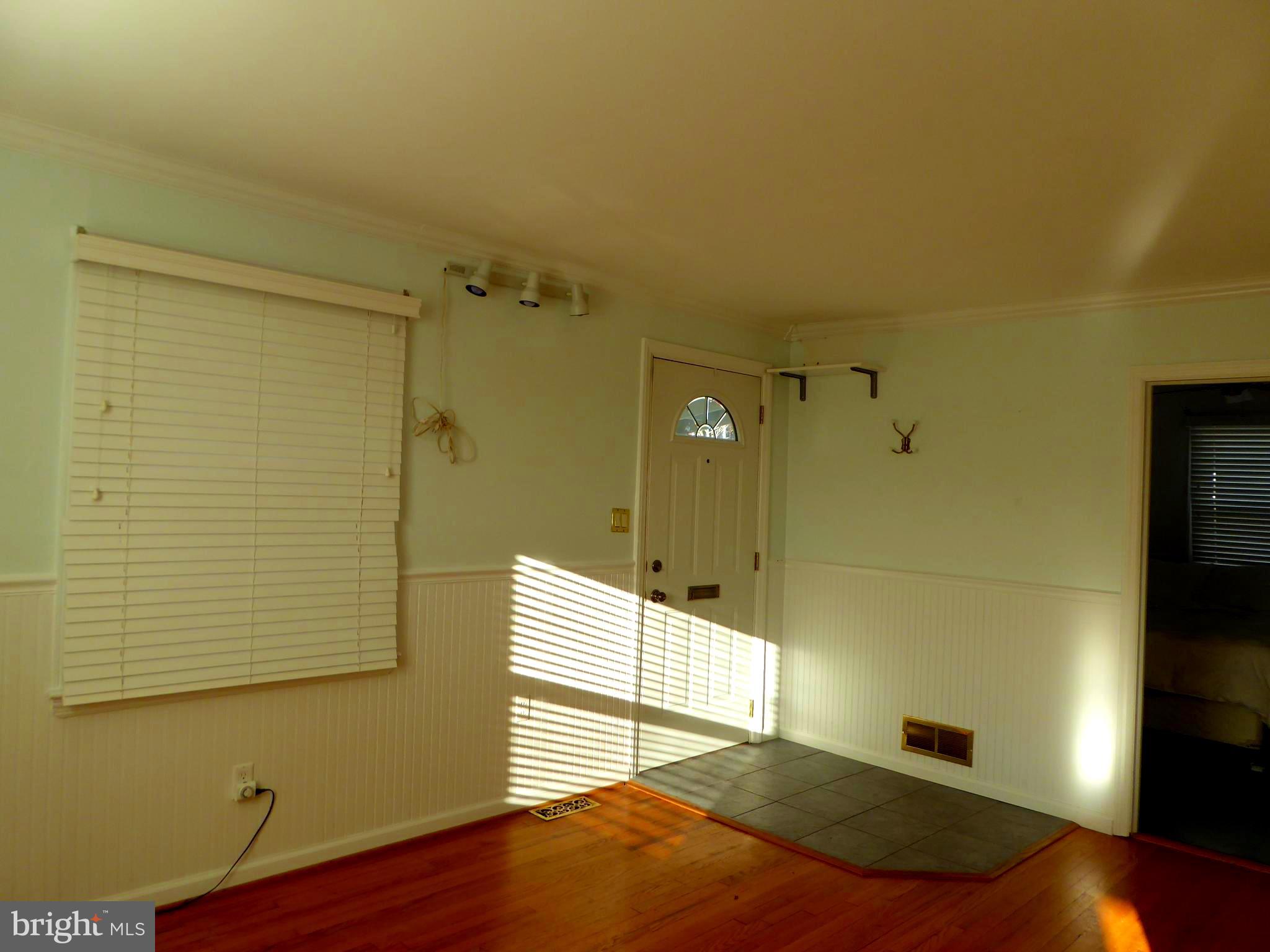 3010 Findley Road Kensington, MD 20895 - Photo 13 of 31 Living Room looking from Kitchen