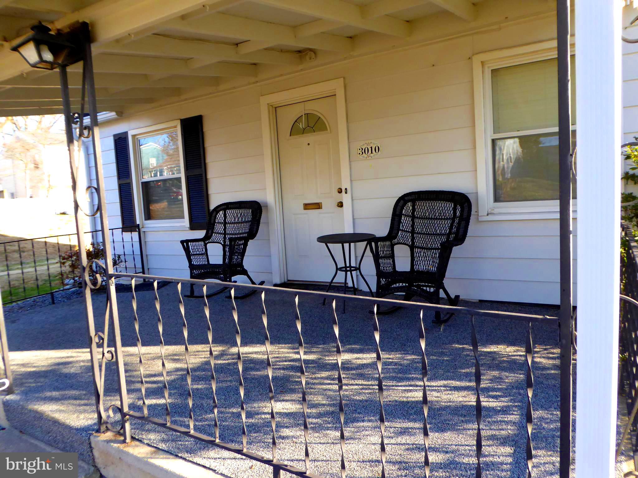 Covered Front Porch