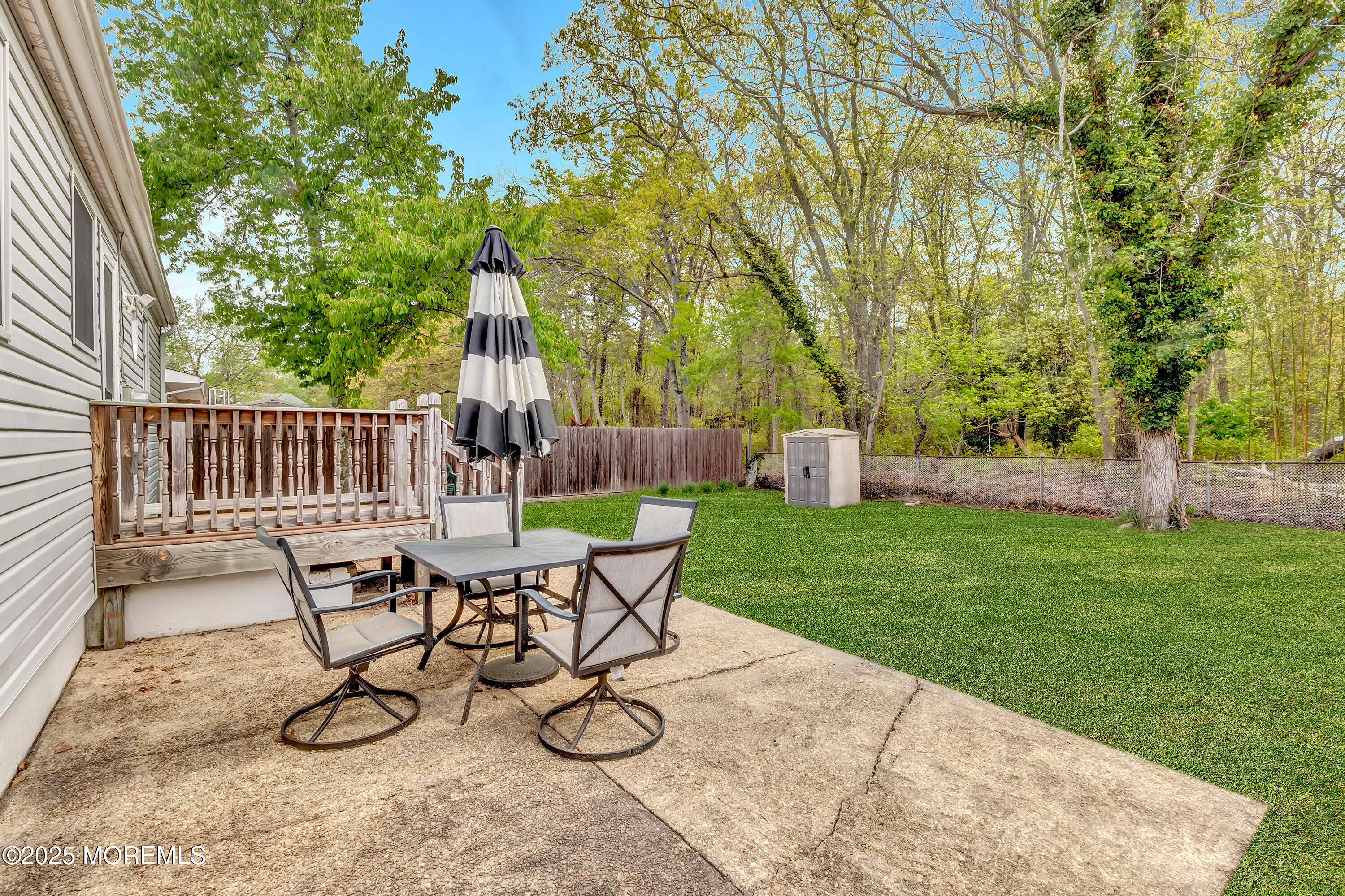 957 Harrison Road Toms River, NJ 08753 - Photo 3 of 40 028